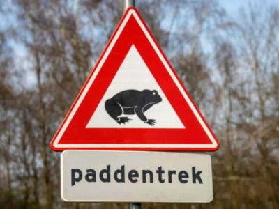 Paddentrek Verkeersbord